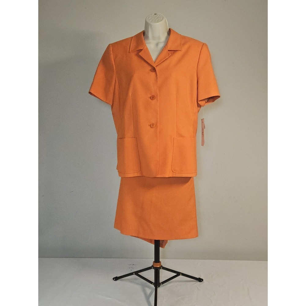 Le Suit Apricot Orange 2 Piece Skirt Suit Set Short Sleeve‎ Blazer 14P New
